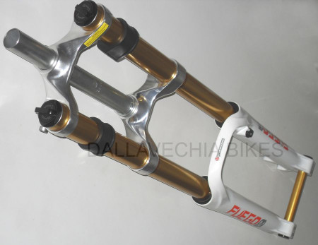 Suspensão 26 DH ZOOM 650 28.6 180mm