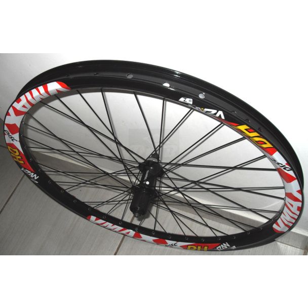 Rodas Disco Vmaxx Vzan 26 Cubo Shimano Centerlock Cassete 8/9v Raios Preto